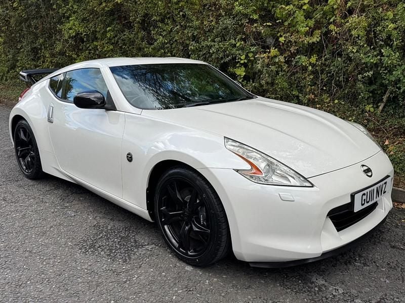 White Used 2011 Nissan 370Z GT Coupe | £12,990 (Expensive) - Image 1/4