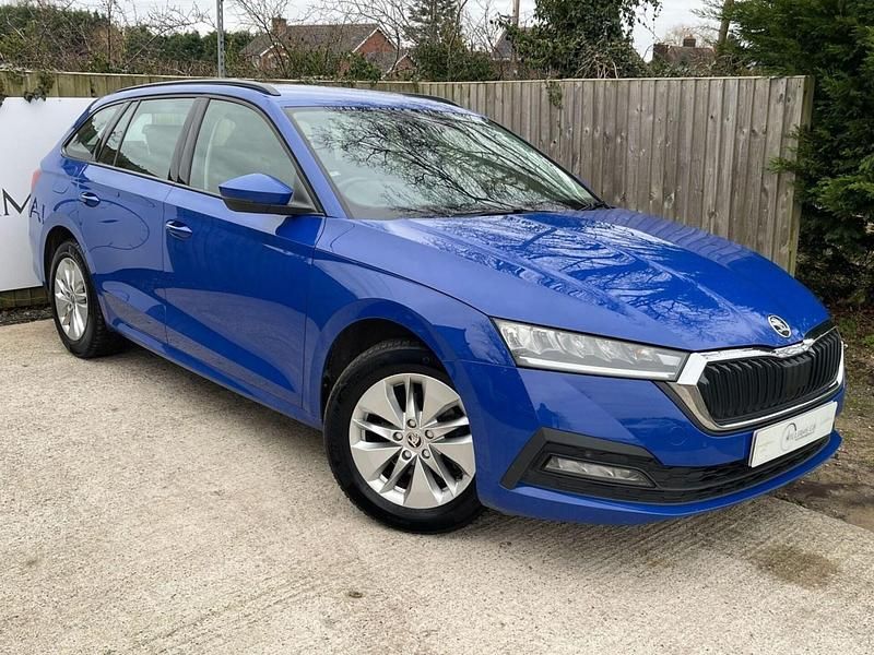 Begagnad Skoda Octavia SE Technology 150 HK (110 kW) 2022 Blå Kombi