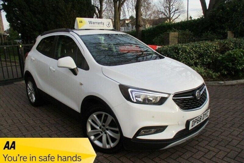 Pearl white Used 2018 Vauxhall Mokka X Design Edition SUV | £8,990 (Fair price) - Image 1/1