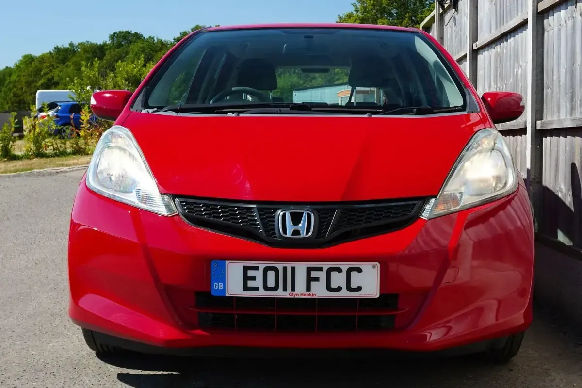 Used Honda Jazz ES 2011 Red Hatchback