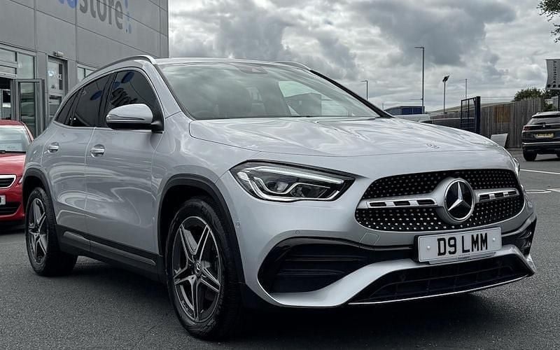 Used Mercedes GLA200 Executive 150 HP (110 kW) 2022 SUV