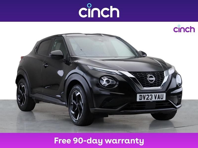 Black Used 2023 Nissan Juke N-Connecta SUV | £13,019 (Fair price) - Image 1/3