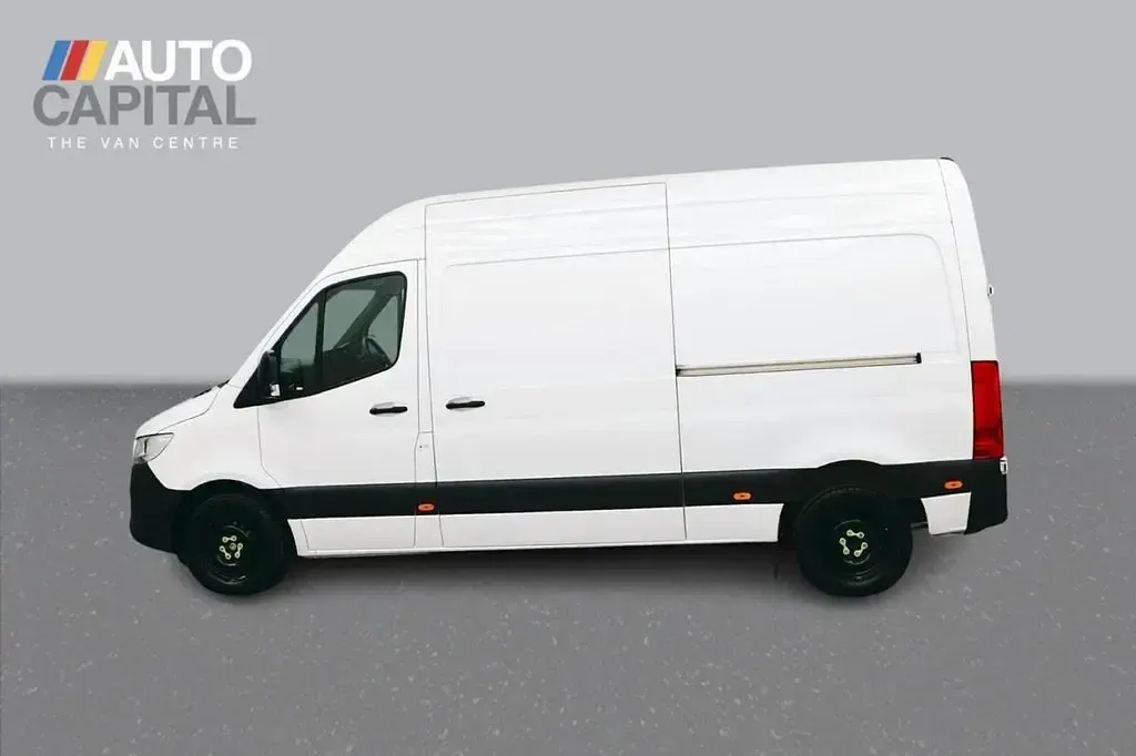 Used Mercedes Sprinter Premium 150 HP (110 kW) 2023 White Van