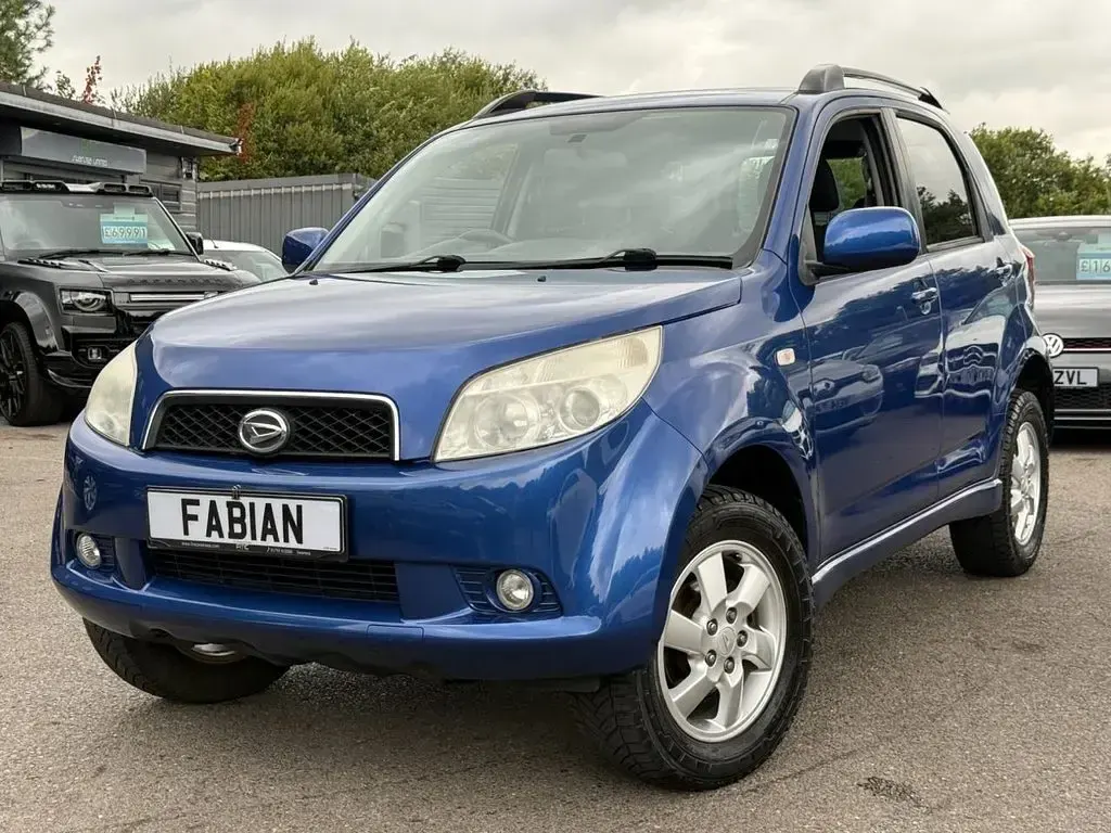 Used Daihatsu Terios 103 HP (75 kW) 2008 Blue SUV
