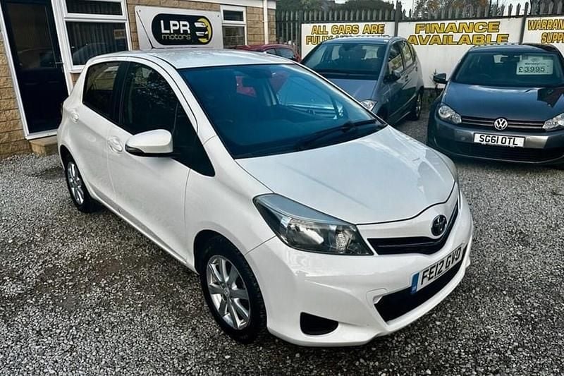 Used 2012 Toyota Yaris | £4,394 (Fair price) - Image 1/1