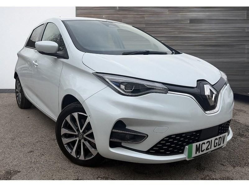 White Used 2021 Renault Zoe GT-Line Hatchback | £9,935 (Fair price) - Image 1/4