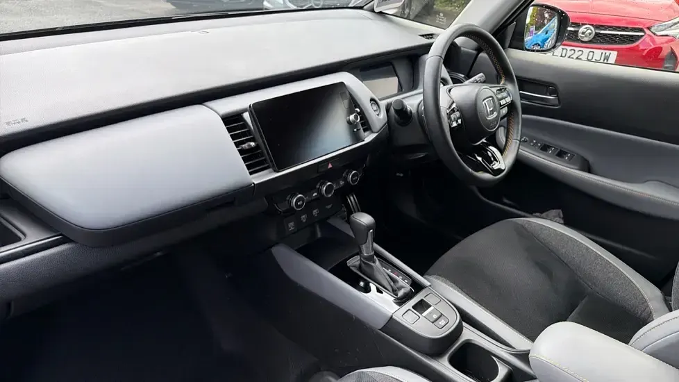 Second-hand Honda Jazz Advance 122 CP (89 kW) 2025 Negru Hatchback
