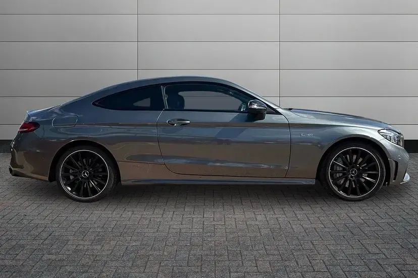 Used Mercedes C43 AMG AMG 385 HP (283 kW) 2019 Selenite grey Coupe