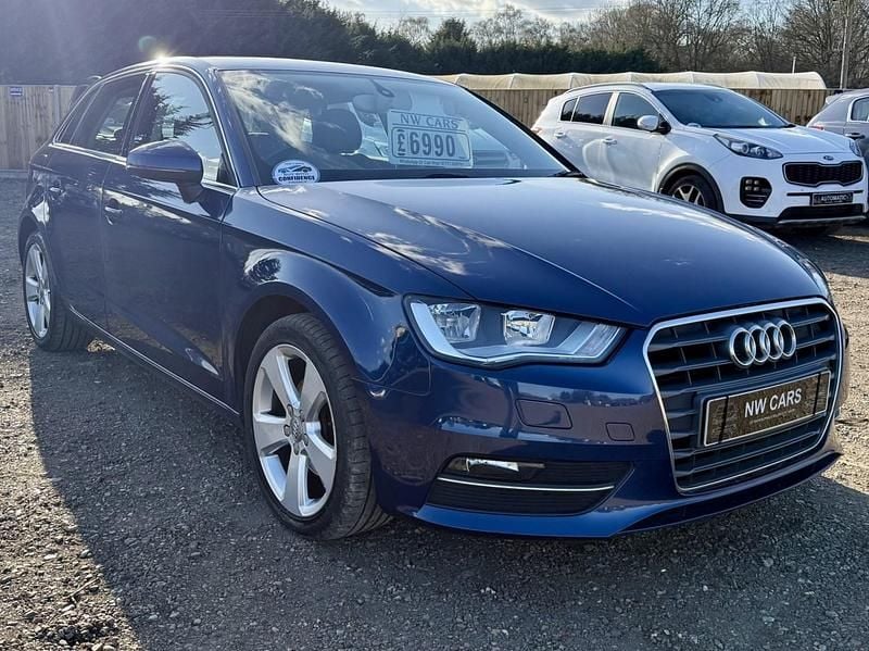 Used Audi A3 Sport 110 HP (80 kW) 2015 Blue Hatchback