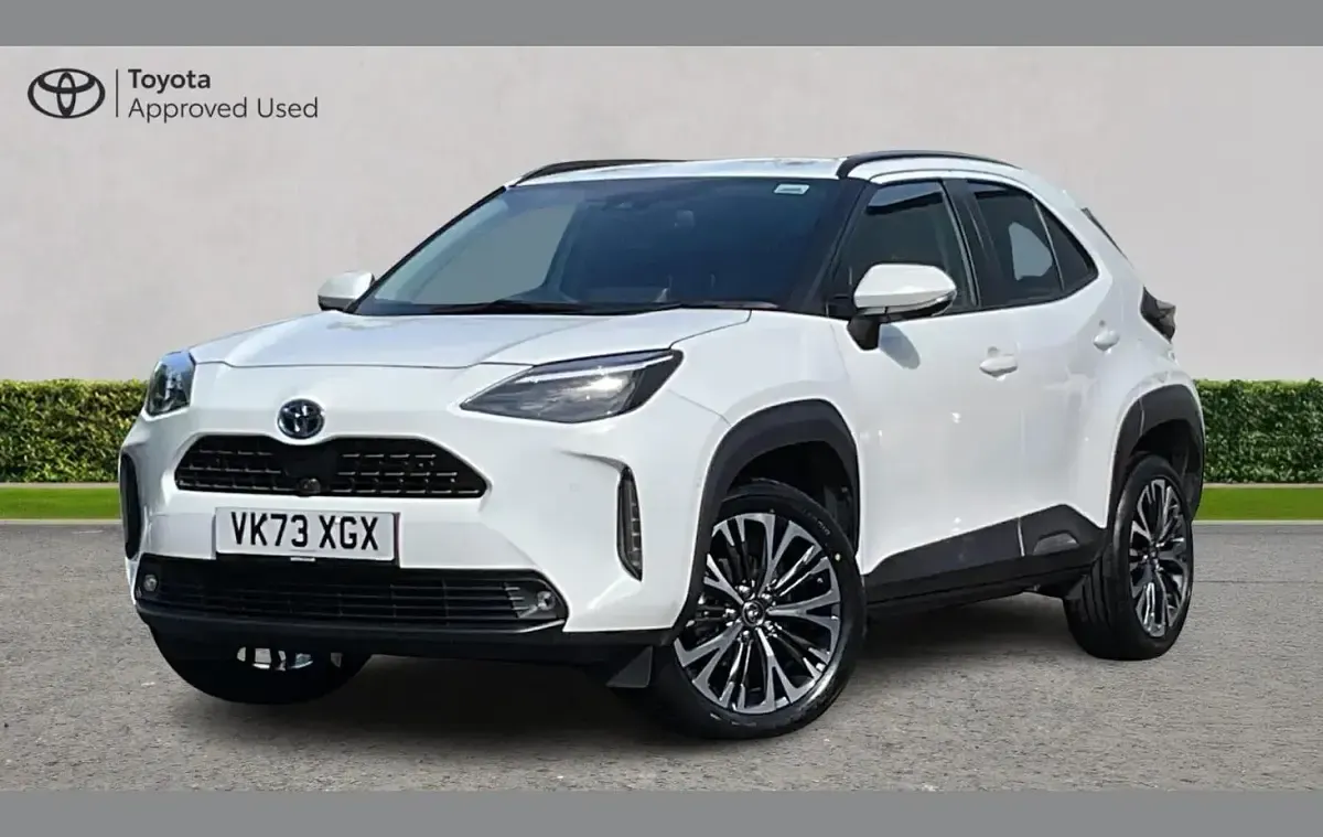 Used Toyota Yaris Cross 113 HP (83 kW) 2023 White SUV