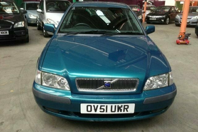 Used Volvo V40 2001 Estate