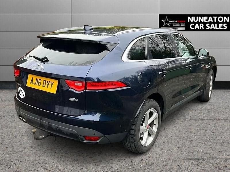 Used Jaguar F-Pace Portfolio 180 HP (132 kW) 2016 Blue SUV