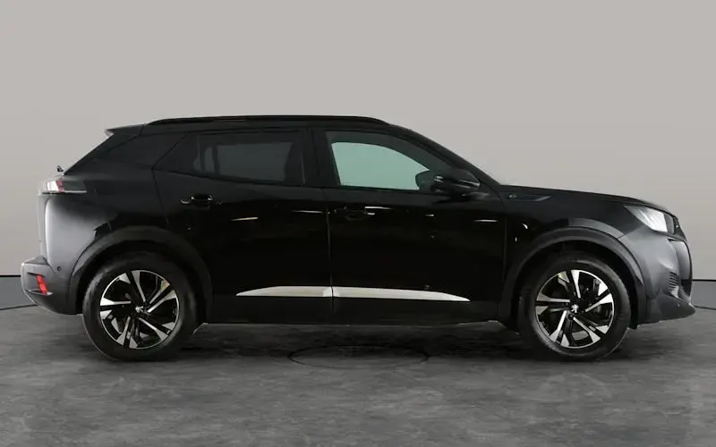 Used Peugeot e-2008 GT 100 kW (136 HP) 2023 Black SUV