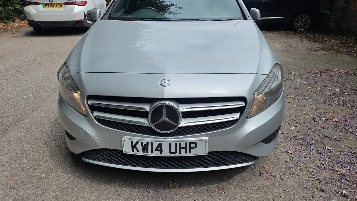 Used Mercedes A180 SE 109 HP (80 kW) 2014 Silver Hatchback