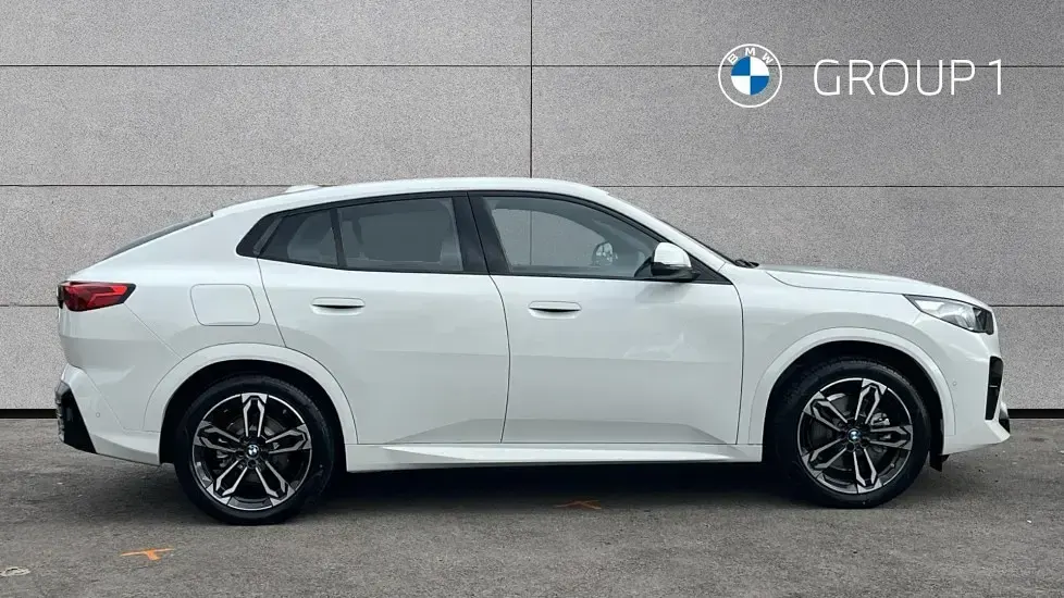 Used BMW iX2 M Sport 227 kW (309 HP) 2025 White SUV