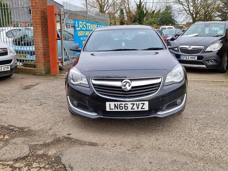 Used Vauxhall Insignia SRi 2016 Black Hatchback