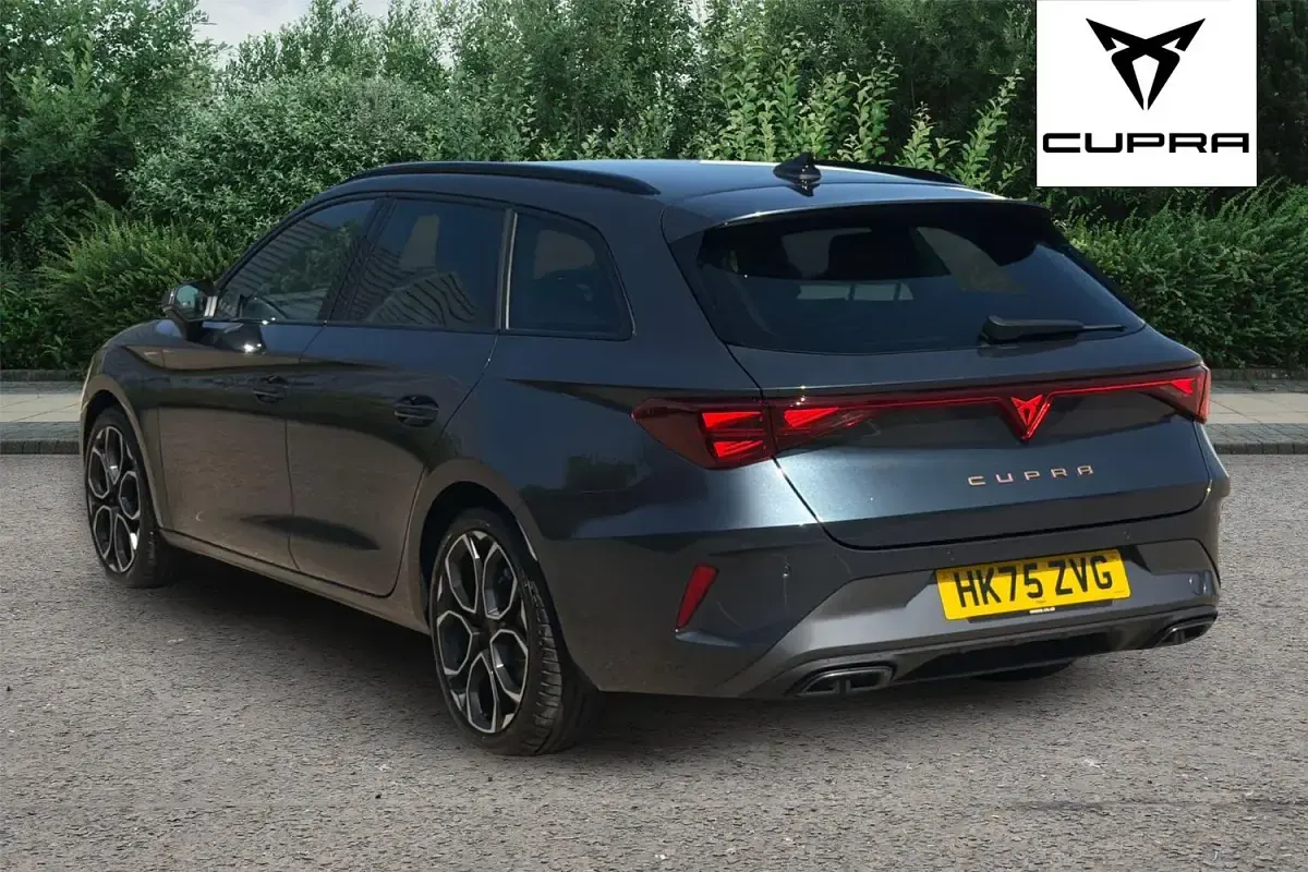 Nuevo Cupra Leon 150 CV (110 kW) 2025 Gris
