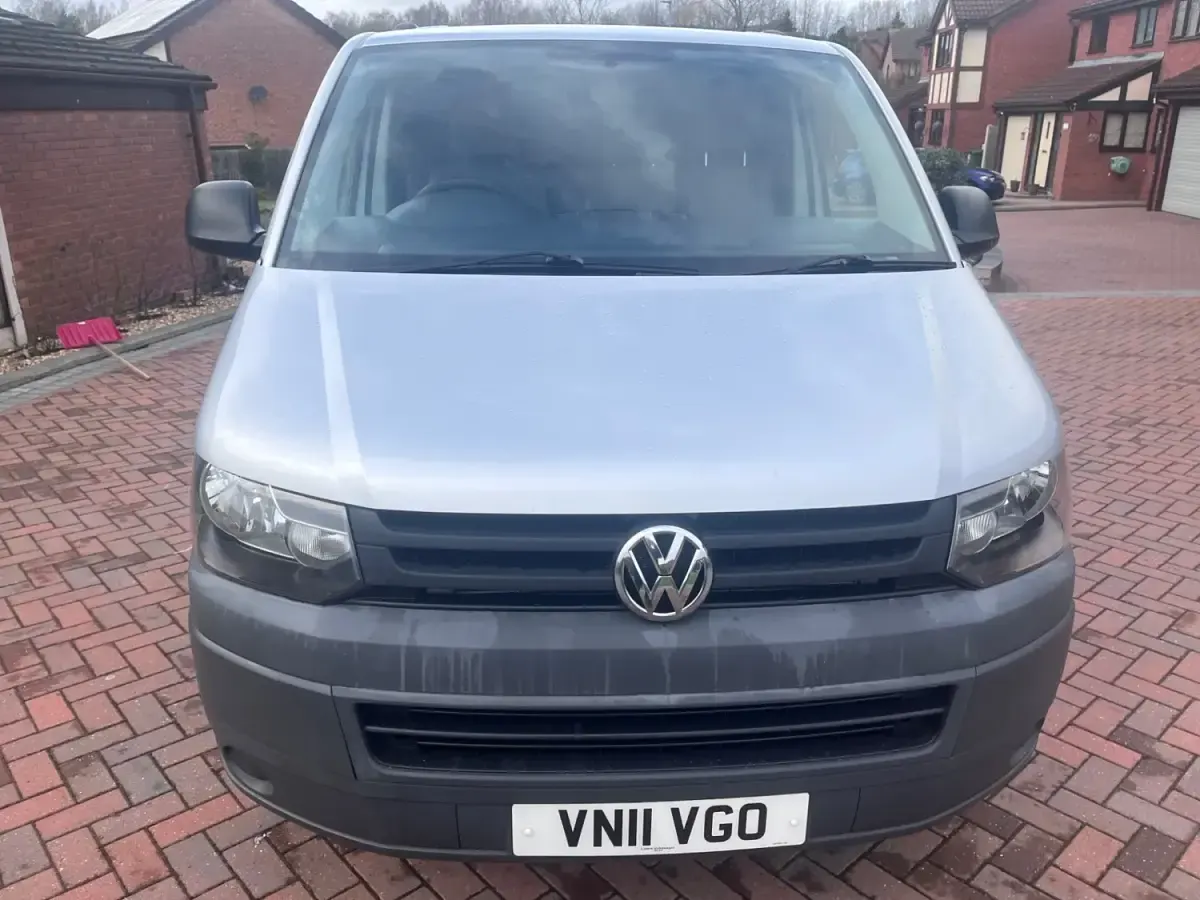 Używany VW Transporter 102 KM (75 kW) 2011 Srebrny Van