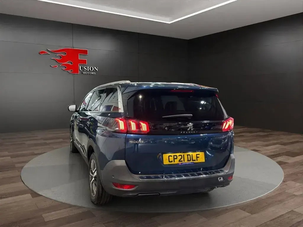 Used Peugeot 5008 Allure Premium 2021 Blue SUV
