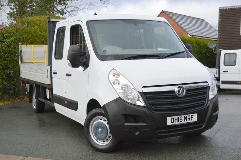 Used Vauxhall Movano 2025 White MPV