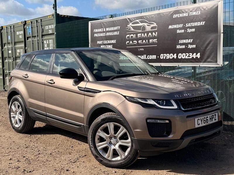 Used Land Rover Range Rover evoque SE 2017 Brown Estate