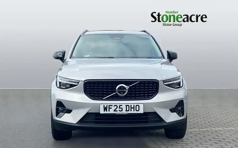 Used Volvo XC40 Ultra 163 HP (119 kW) 2026 SUV