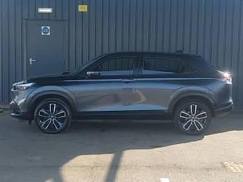 Used Honda HR-V Elegance 131 HP (96 kW) 2022 Grey SUV