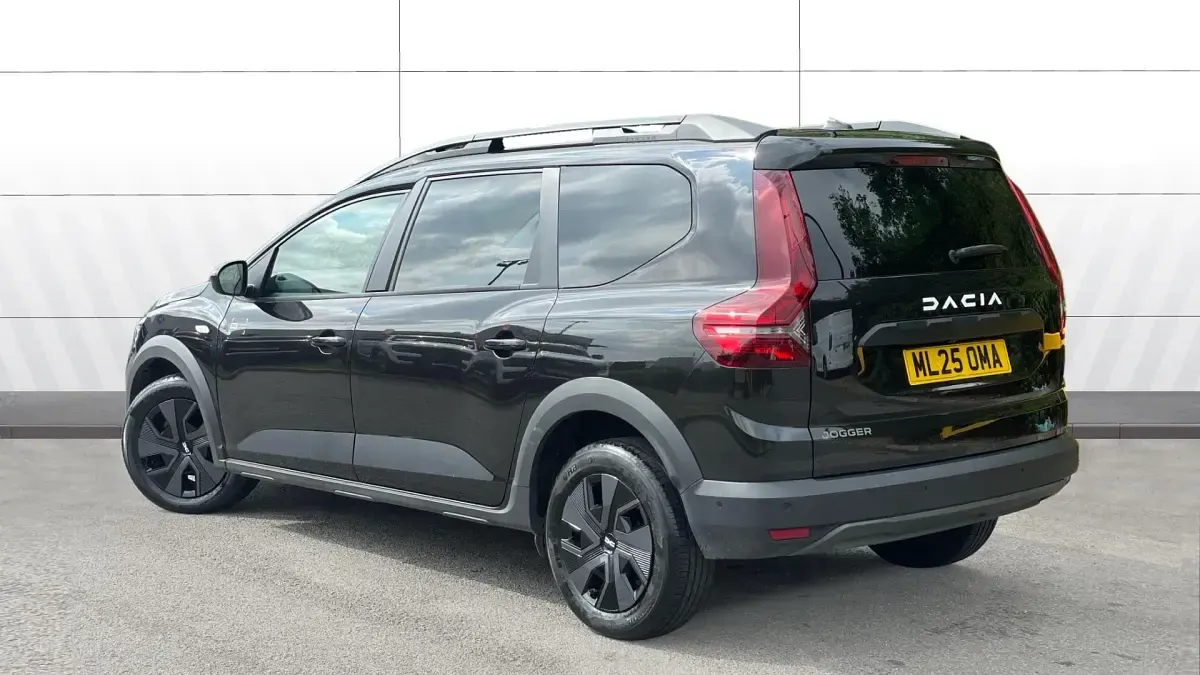 Used Dacia Jogger Expression 109 HP (80 kW) 2025 Black MPV