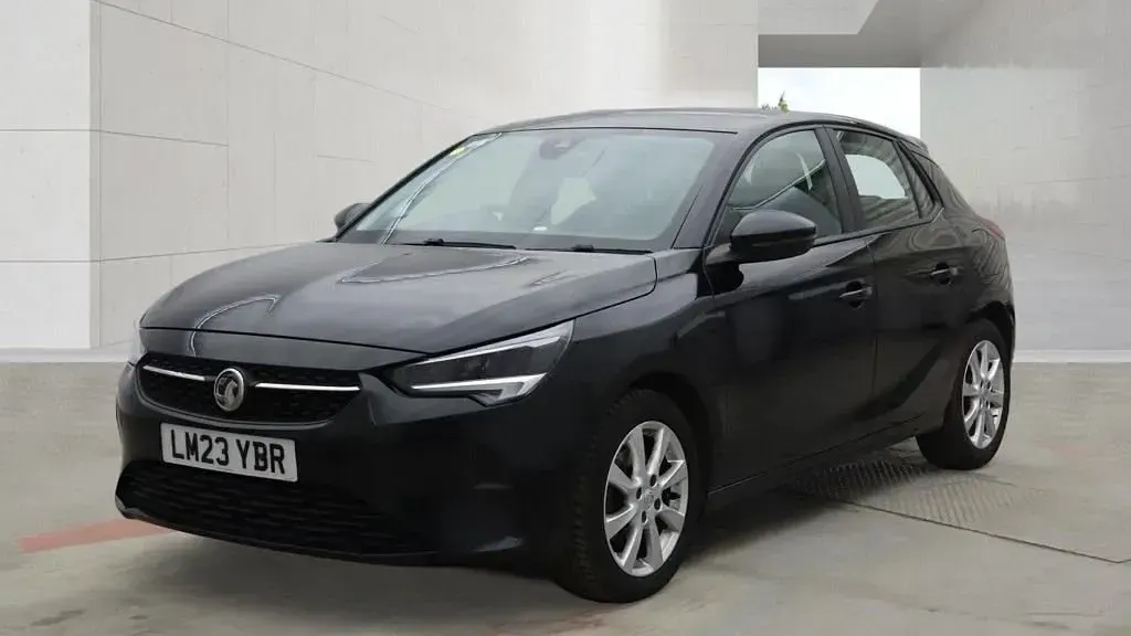 Second-hand Vauxhall Corsa Design Edition 2023 Negru Hatchback