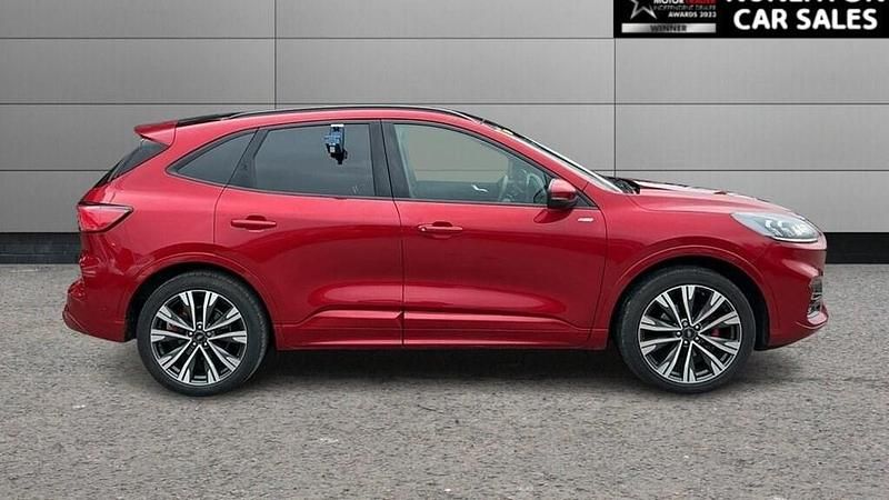 Used Ford Kuga ST-Line X 225 HP (165 kW) 2021 Red SUV