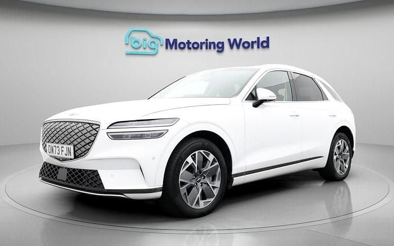 Used Genesis GV70 Sport 359 kW (489 HP) 2023 White SUV
