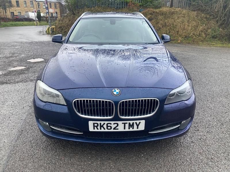Used BMW 520 Impressive 2012 Blue Estate