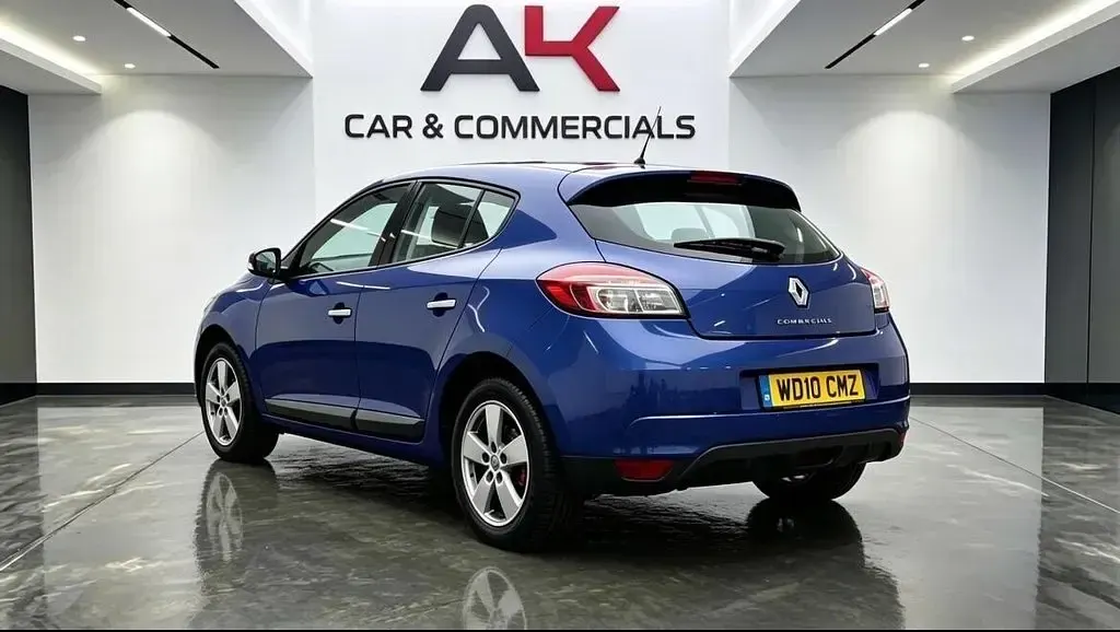 Used Renault Mégane Dynamique 110 HP (80 kW) 2010 Blue Hatchback