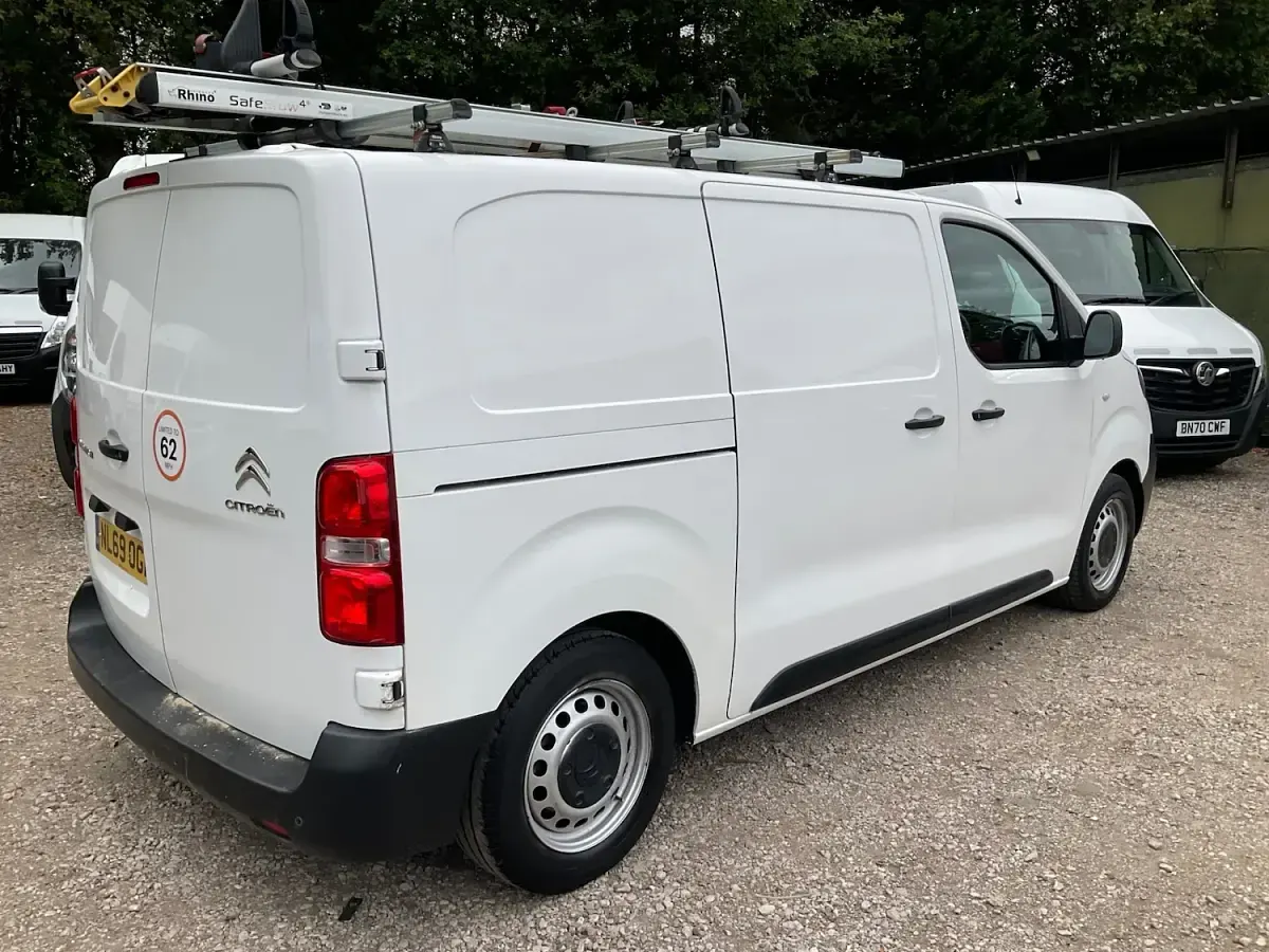 Used Citroën Dispatch 2019 White MPV