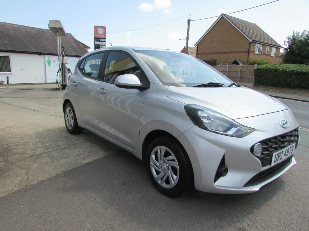 Used Hyundai i10 SE 2023 Silver Hatchback