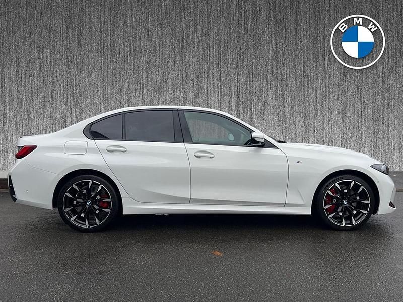 Used BMW 330e M Sport 292 HP (214 kW) 2025 White Sedan