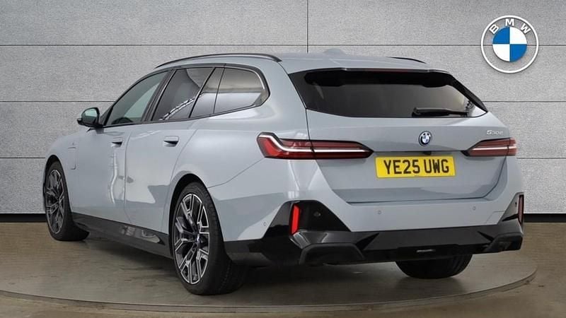 Used BMW 530e M Sport 295 HP (216 kW) 2025 Grey Estate