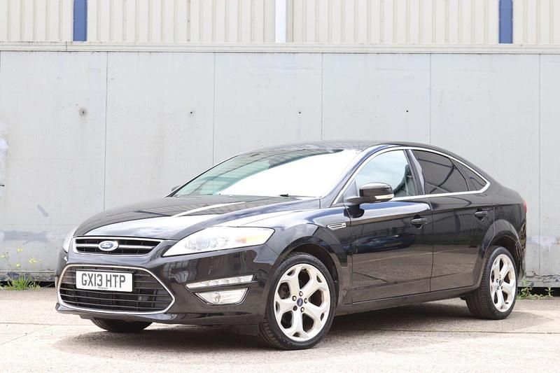 Black Used 2013 Ford Mondeo Titanium X Hatchback | £3,295 (Good price) - Image 1/4