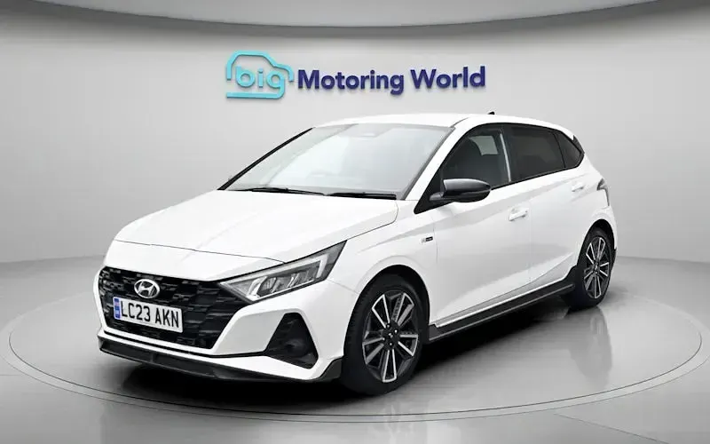 Used Hyundai i20 N Line 120 HP (88 kW) 2023 White Hatchback