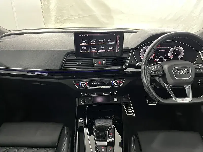 Used Audi Q5 Premium 265 HP (194 kW) 2022 Black SUV