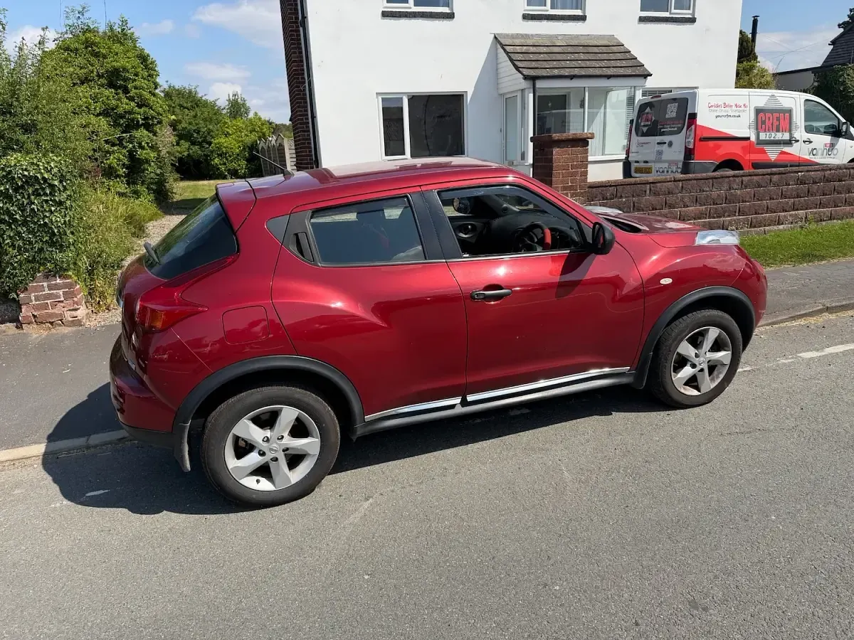 Used Nissan Juke Visia 110 HP (80 kW) 2014 Red SUV