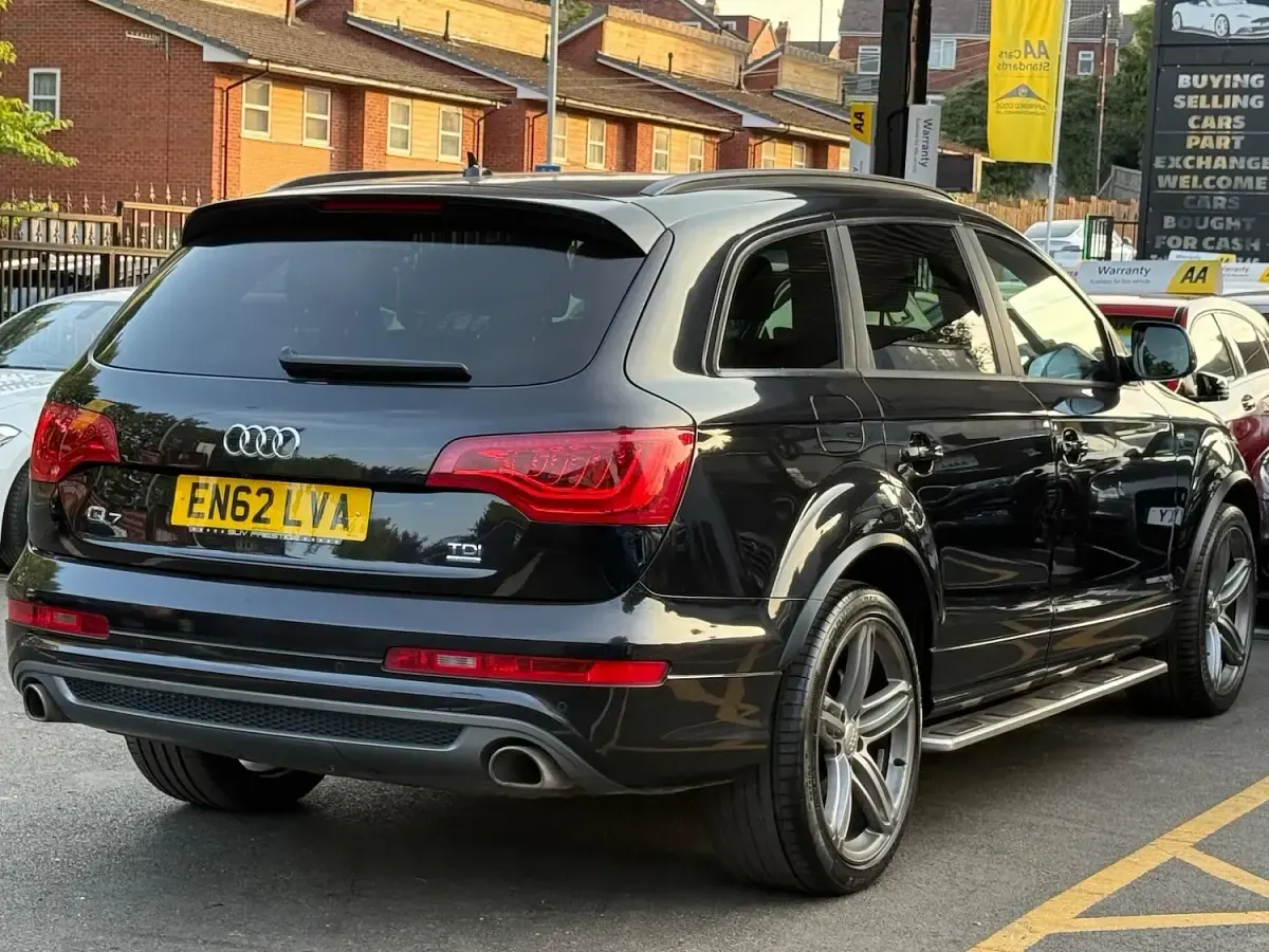Used Audi Q7 S-line plus 245 HP (180 kW) 2013 Black SUV