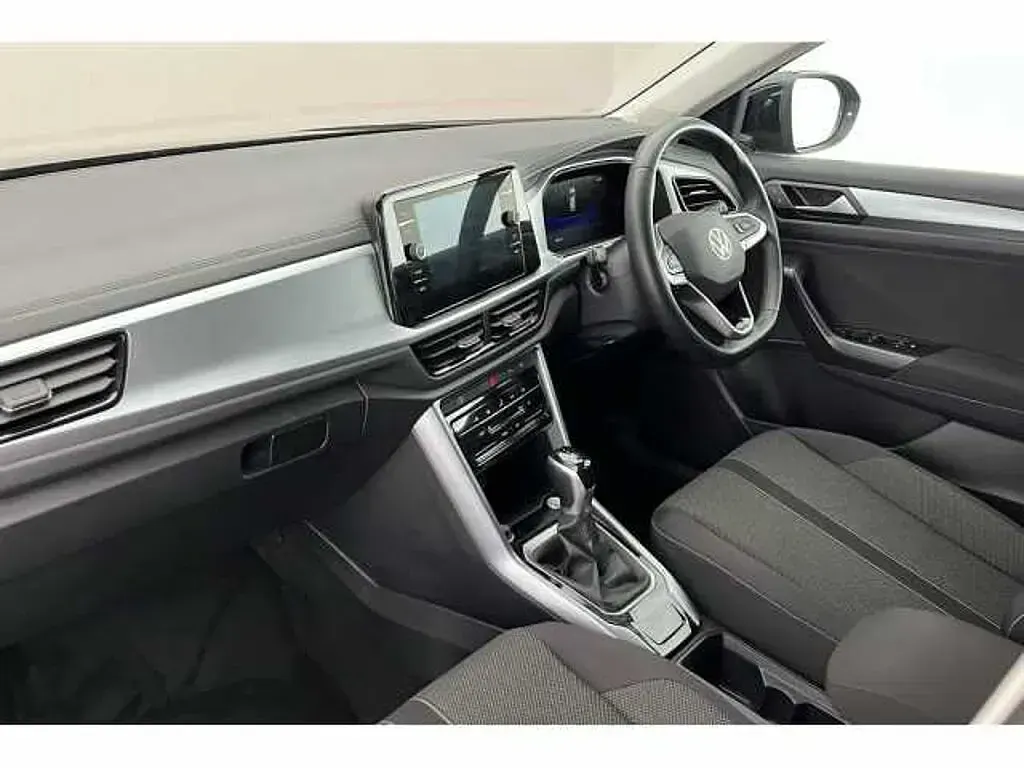 Used VW T-Roc 150 HP (110 kW) 2025 SUV