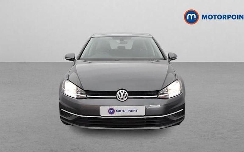 Second-hand VW Golf VII SE 116 CP (85 kW) 2018 Gri Hatchback
