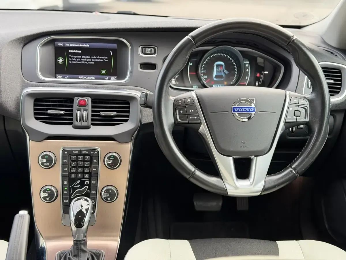Used Volvo V40 2025 Gold Hatchback