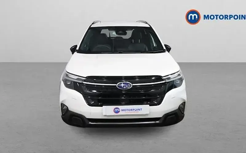 Begagnad Subaru Forester 136 HK (100 kW) 2025 Vit SUV