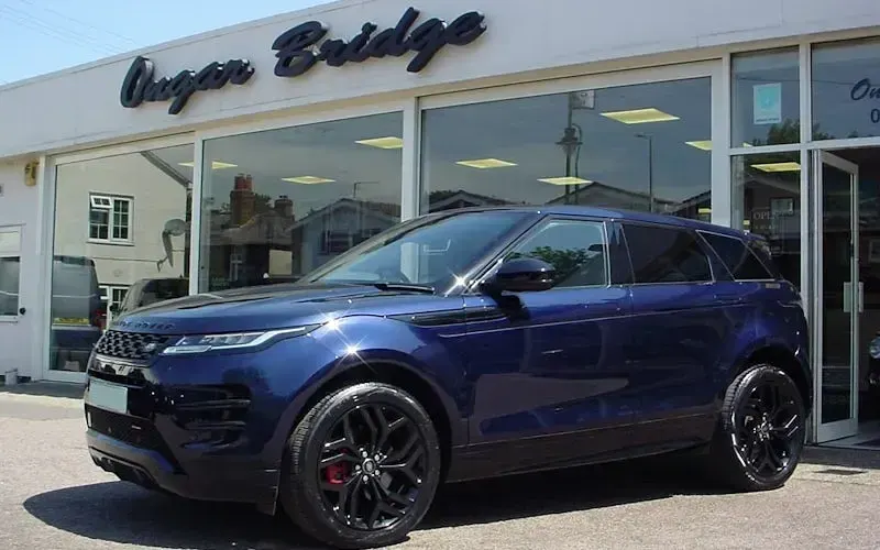 Used Land Rover Range Rover evoque Black Edition 207 HP (152 kW) 2023 SUV