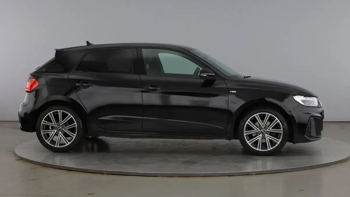 Used Audi A1 Sportback S-Line 116 HP (85 kW) 2025 Mythos black Hatchback