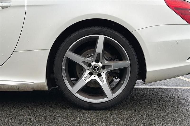 Used Mercedes SL400 AMG Line Premium 367 HP (269 kW) 2018 Diamond white Cabriolet