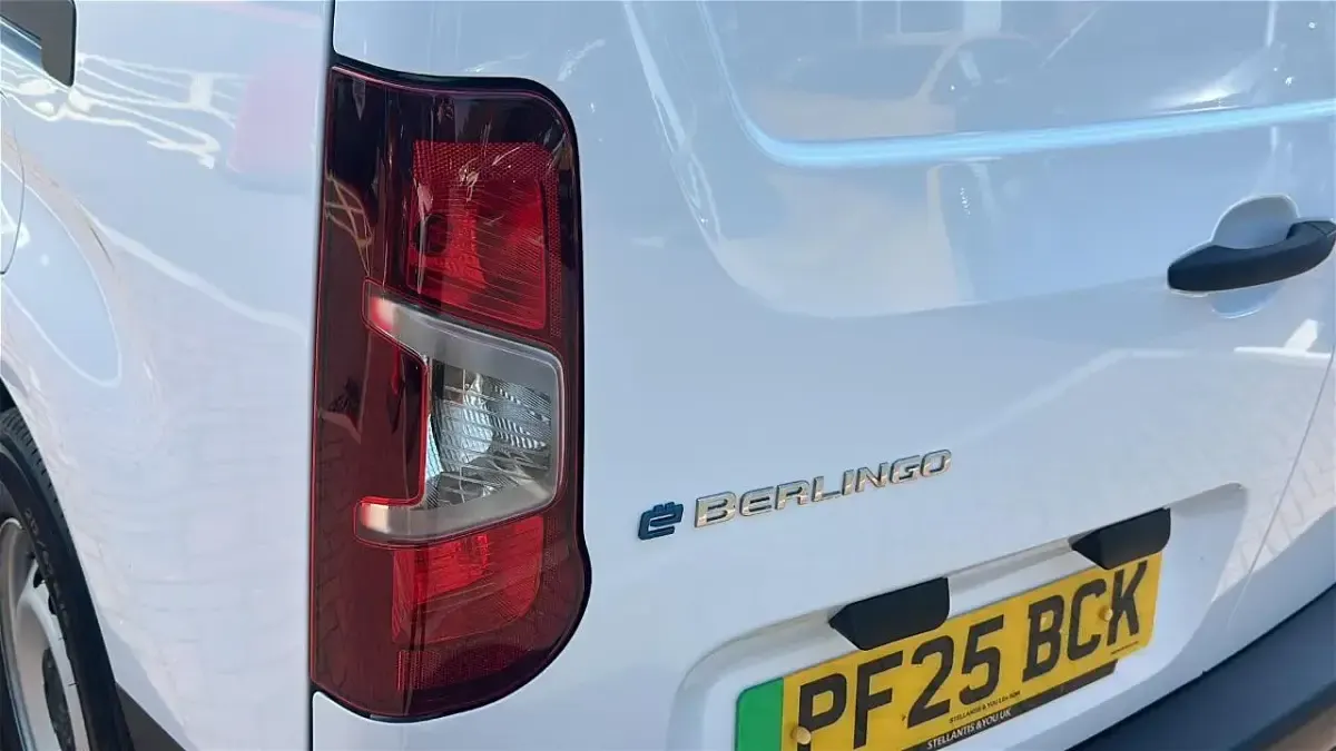 New Citroën e-Berlingo 98 kW (134 HP) 2025 White MPV